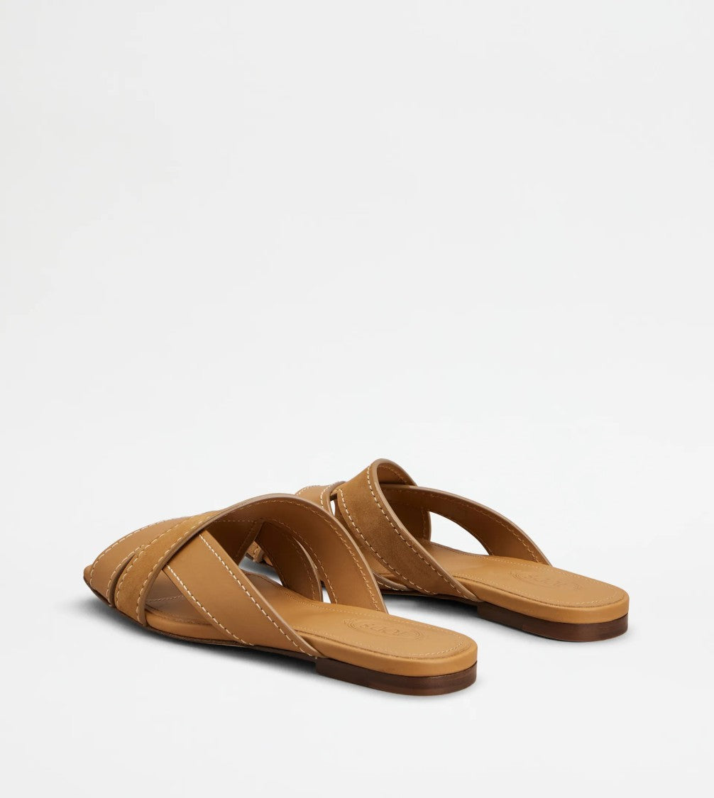 Tod's Sand.Cuoio Flat 99L Strap Sandals