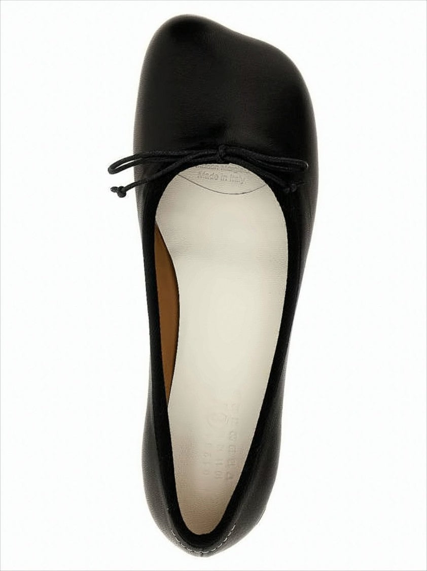 Mm6 By Maison Margiela Flat Black Leather Shoes With Rounded Toe