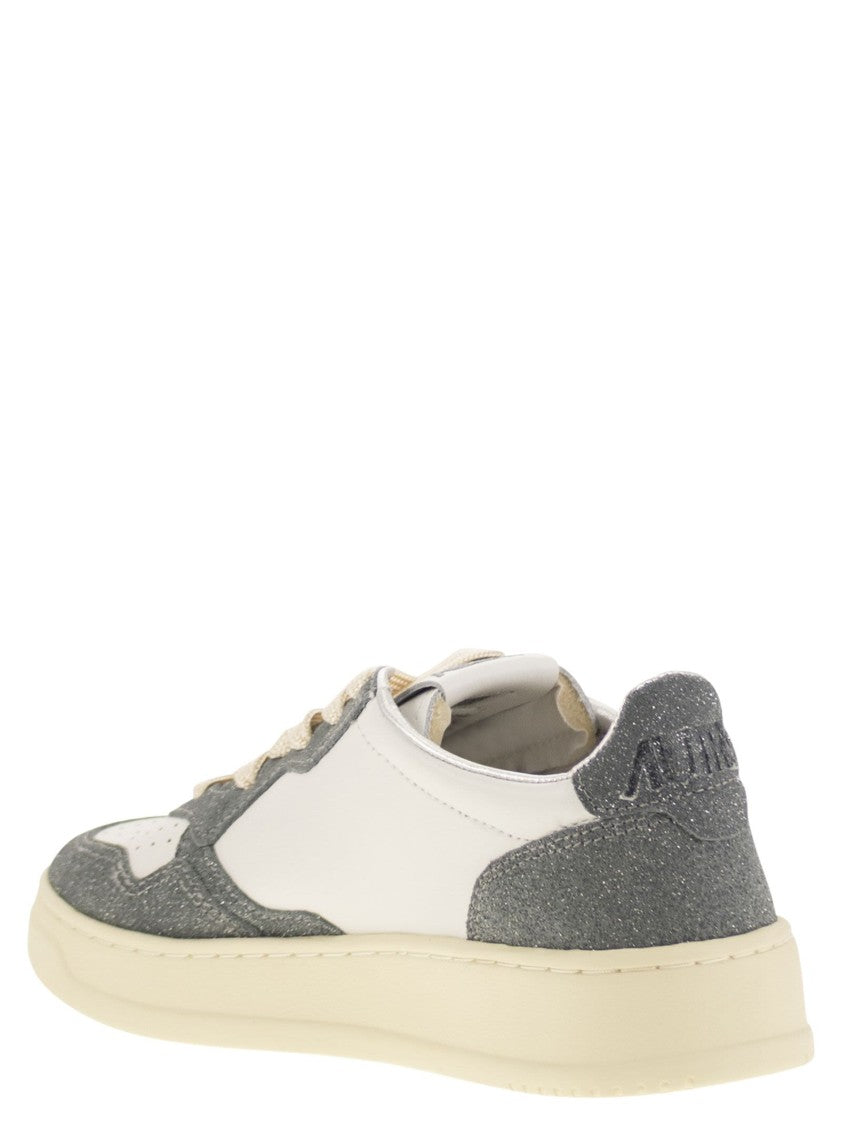 Autry Medalist Low - Sneakers With Two-Tone Glitter