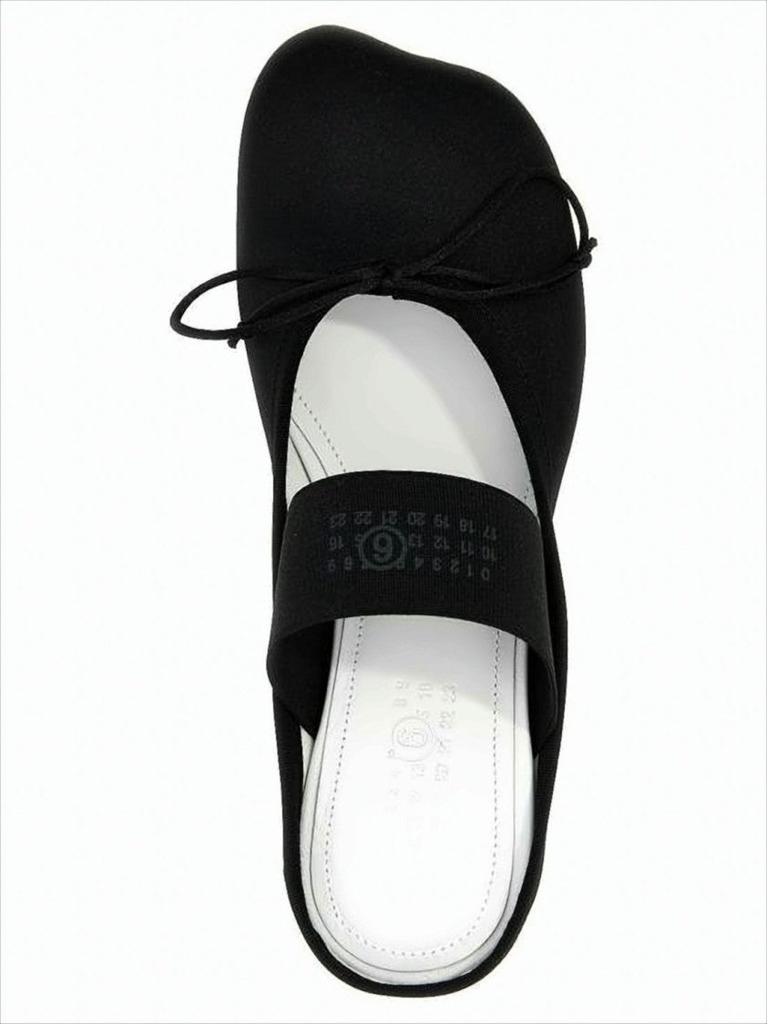 Mm6 By Maison Margiela Minimalist Flat Shoes With Pointed Toe