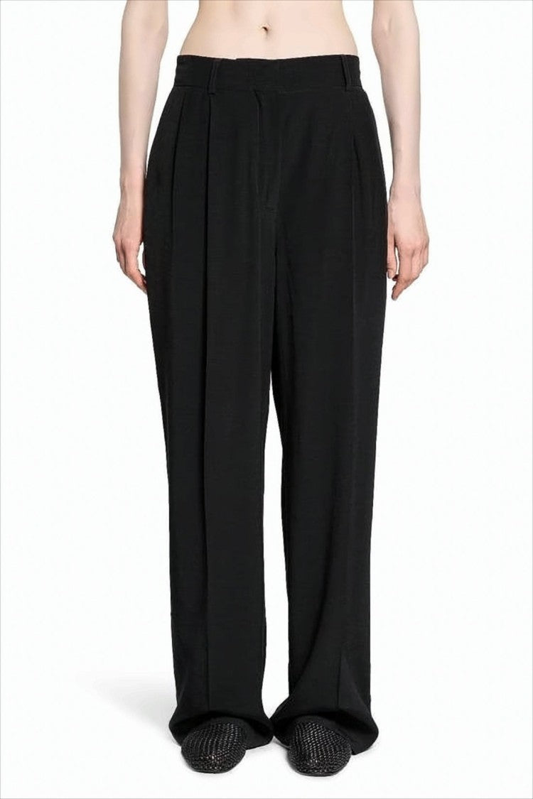 Totême Straight-Fit Black Pants With Pleated Front