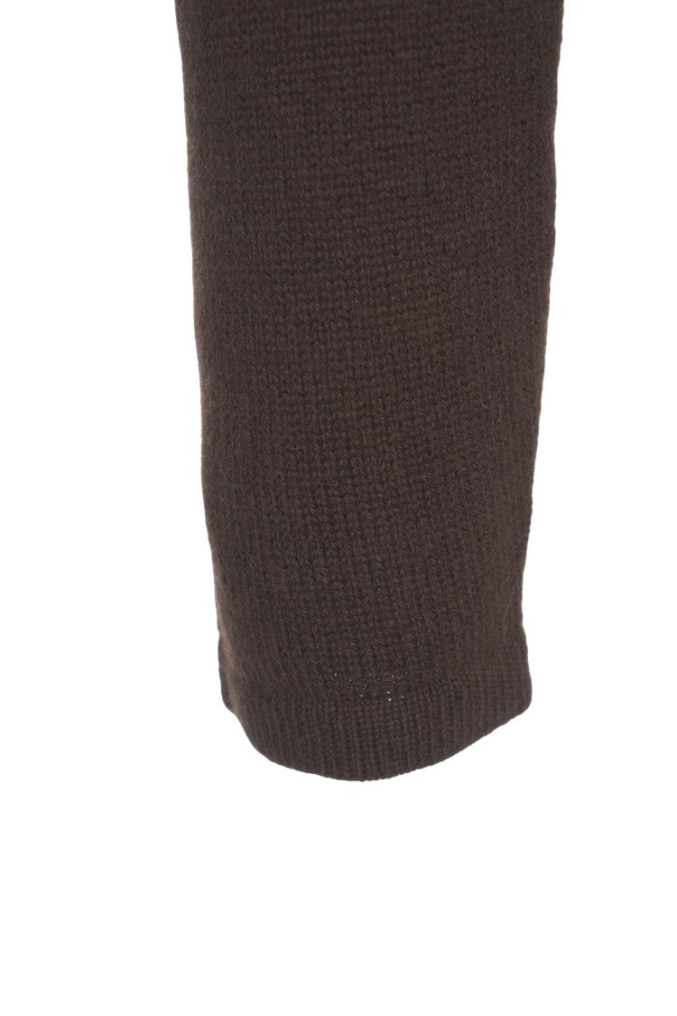 Soft Goat Cashmere Cardigan With Classic Collar And Button Closure