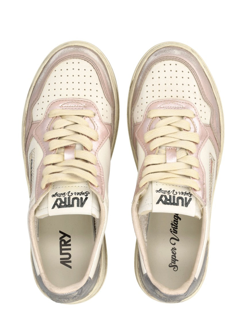 Autry Medalist Low-Top Sneakers