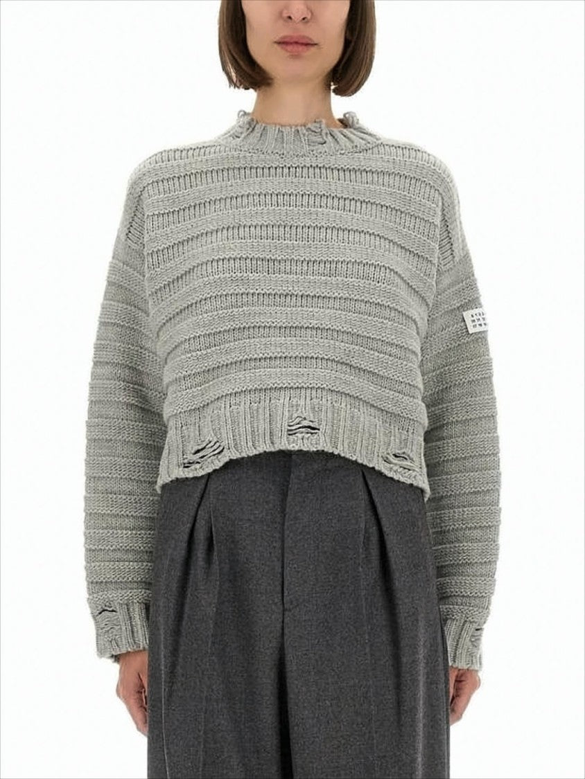 Mm6 By Maison Margiela Cropped Knit Sweater With Ribbed Texture
