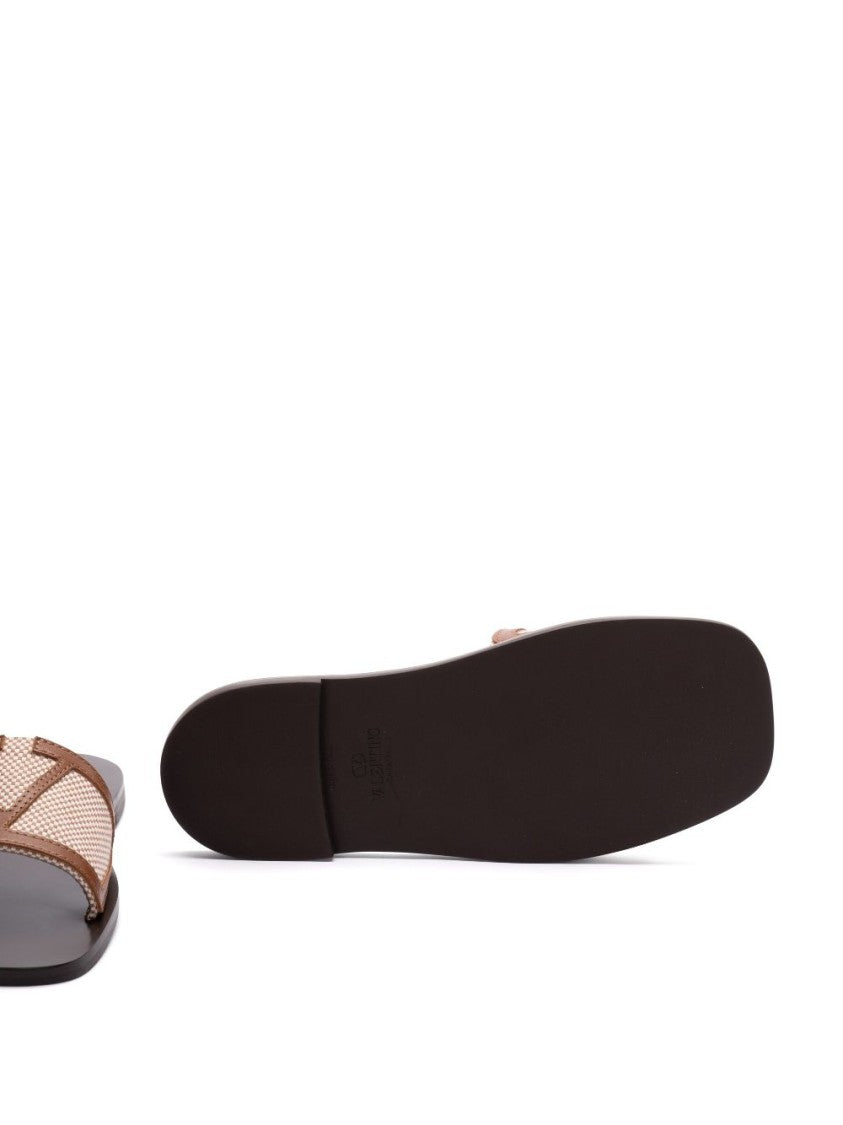 Valentino Garavani Superstar Slide Slipper With Vlogo Detail And Premium Materials