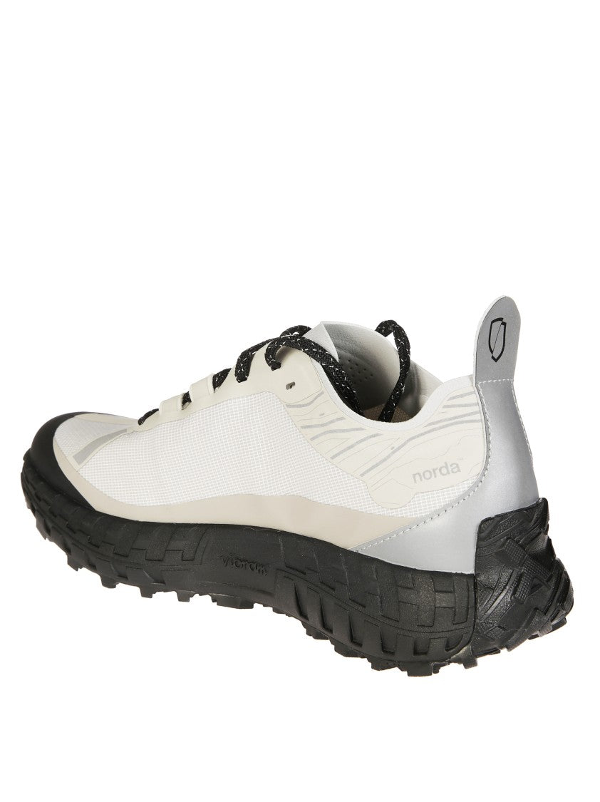 Norda Contrasting Black And White Sneakers