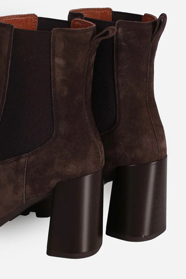 Hogan H695 Ankle Boots In Calfskin Suede