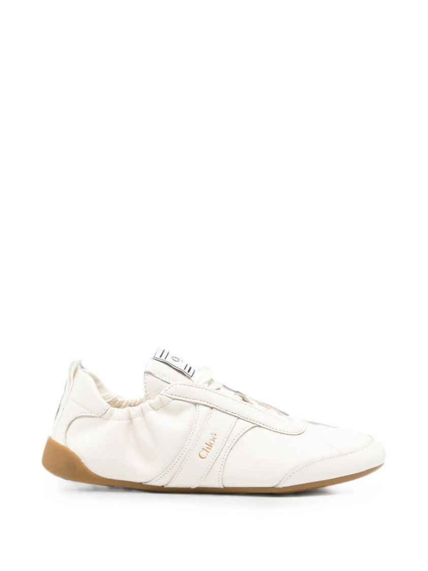 Chloé Black Sleek Minimalist Contrasting Sneakers