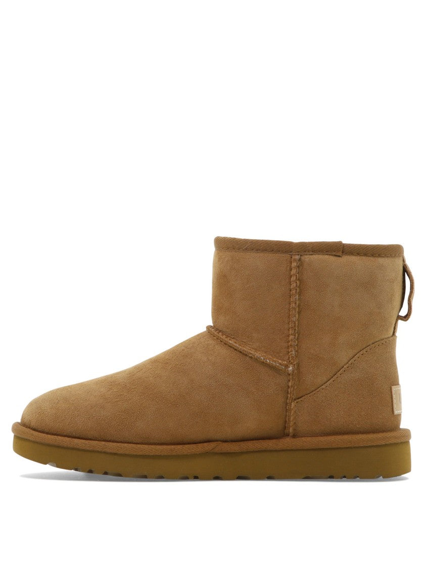 Ugg Short Suede Ankle Boots
