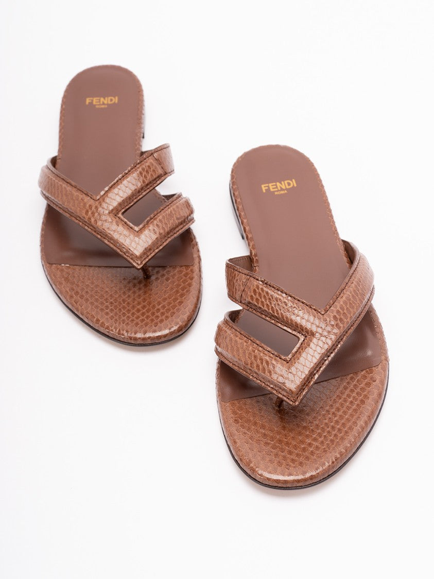 Fendi Textured Leather Thong Sandals With Silhouette