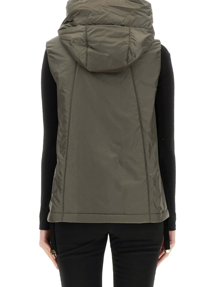 Max Mara Smooth Waterproof Vest With Hood And Zipper Closure