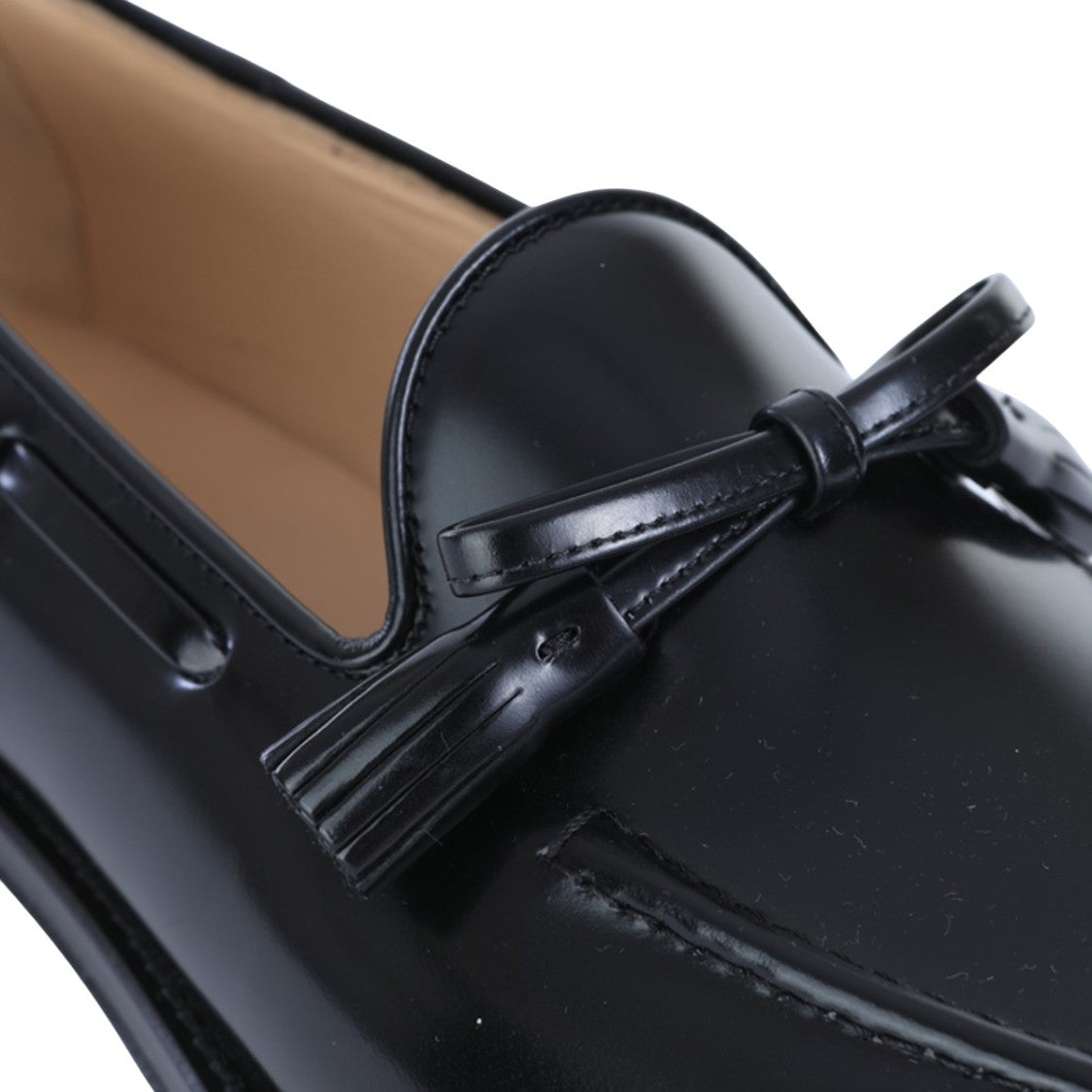 Valentino Garavani Polished Black Leather Loafers With Decorative Tassels