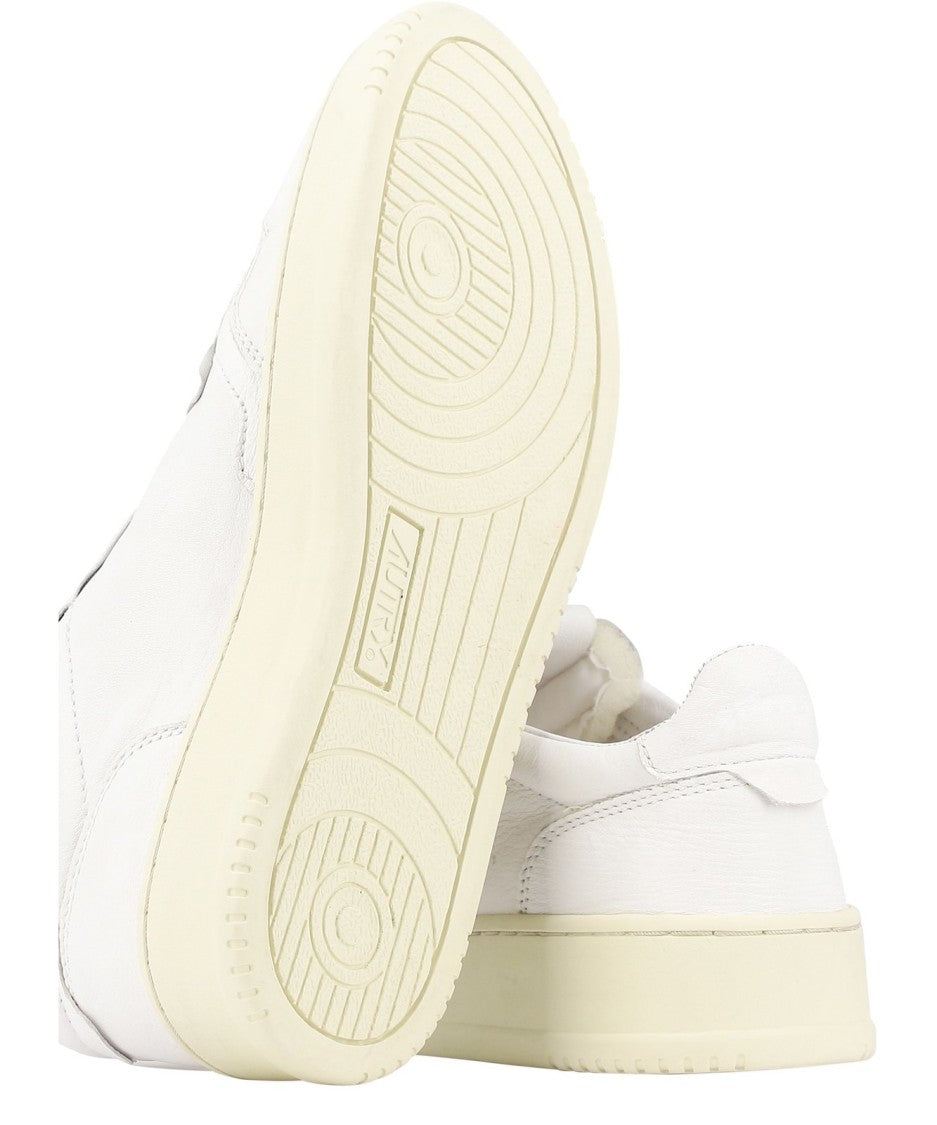 Autry Low-Top Sneakers With Perforated Detailing