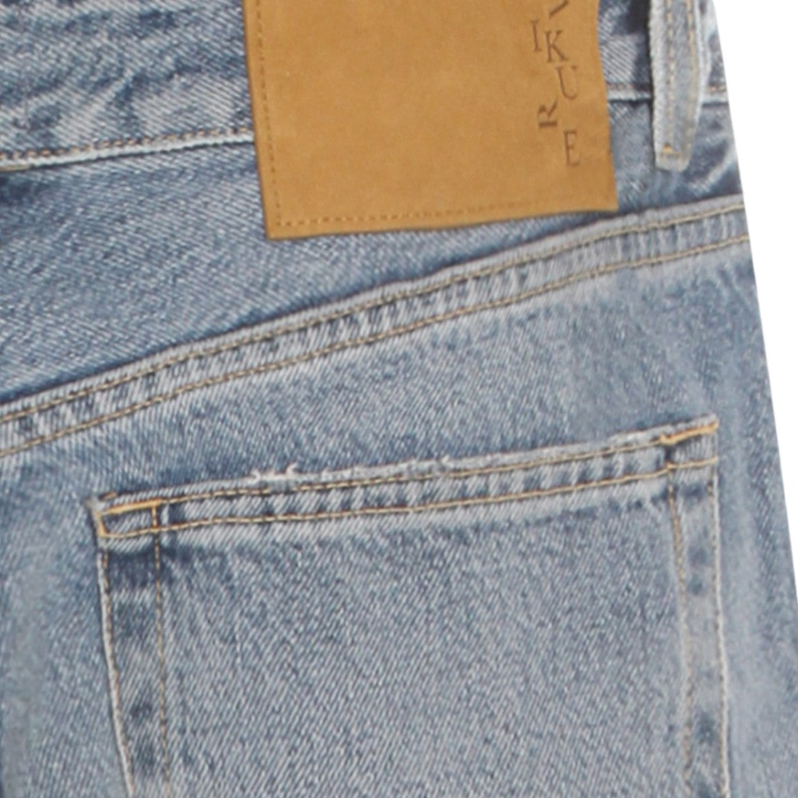 Haikure Straight-Leg Denim Jeans With Light Blue Wash