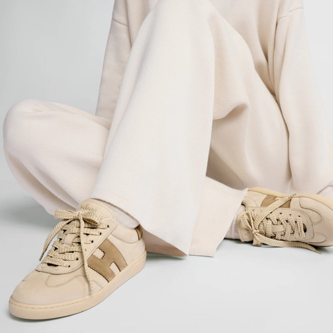 Hogan Beige Light Brown Low-Top Sneakers