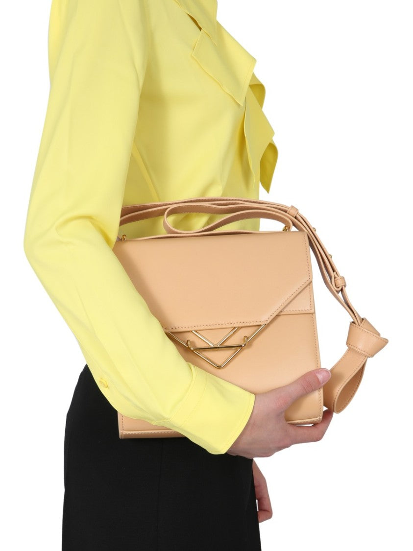 Bottega Veneta Sleek Leather Clip Bag With Removable Strap