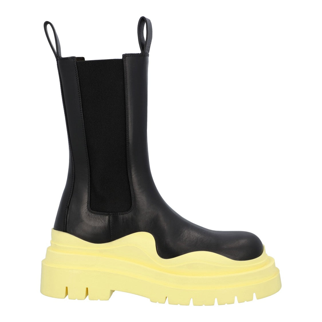 Bottega Veneta Tire Chelsea Boots
