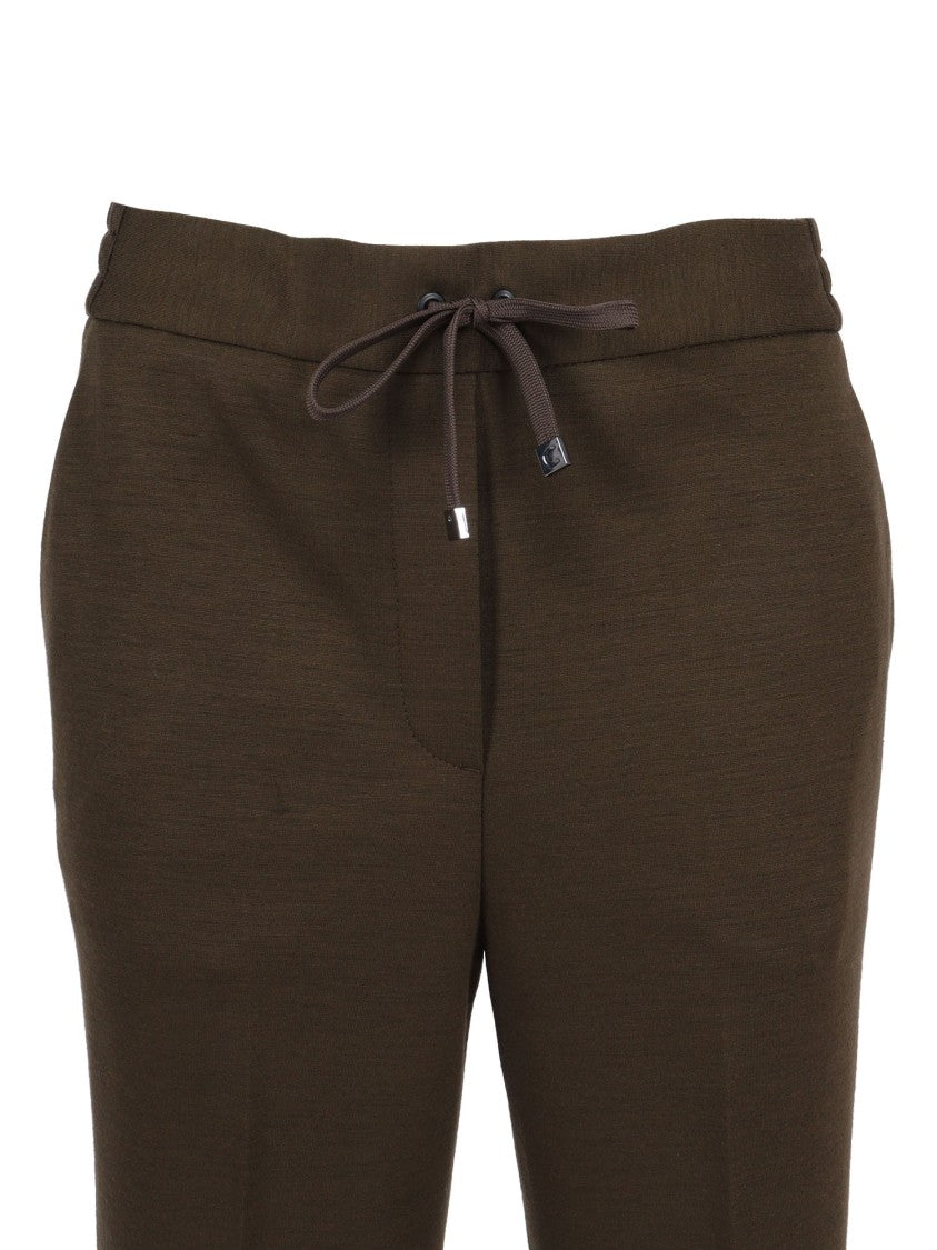 Circolo 1901 Carrot-Fit Cropped Pants In Virgin Wool