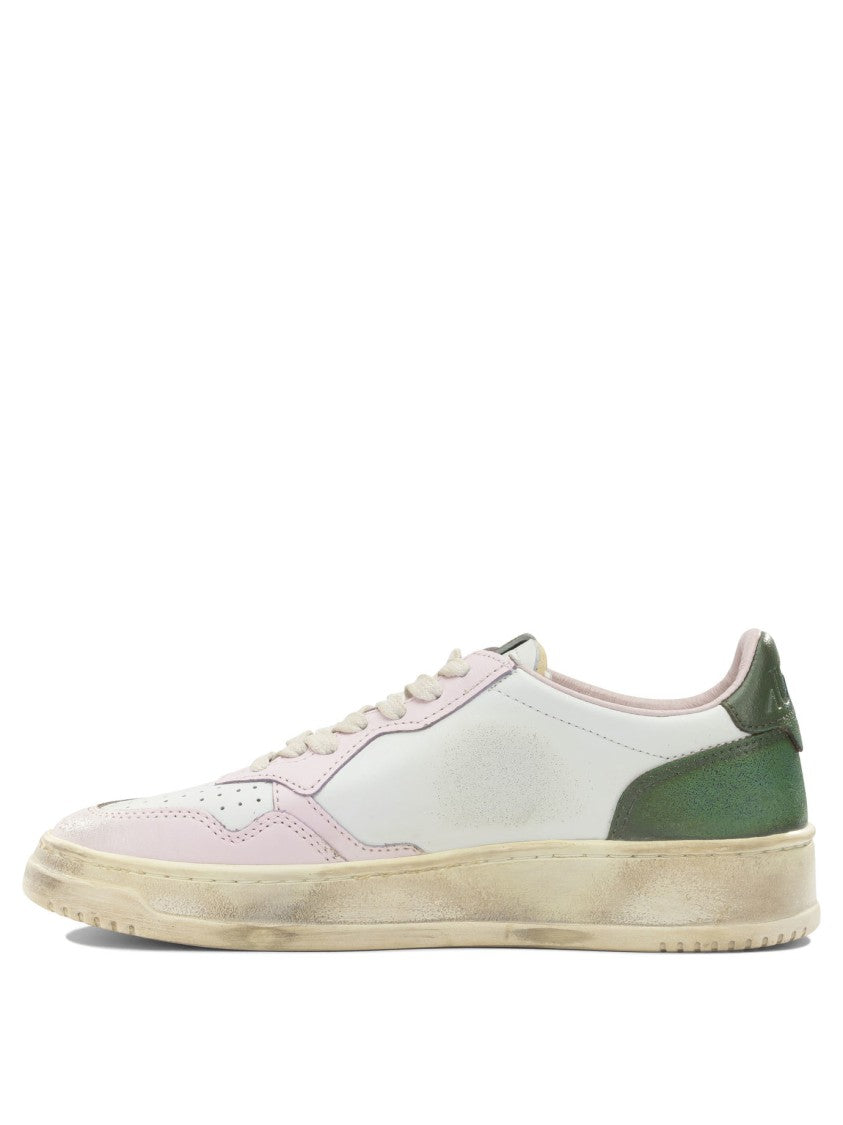 Autry White Leather Slip-On Sneakers With Vintage Accents