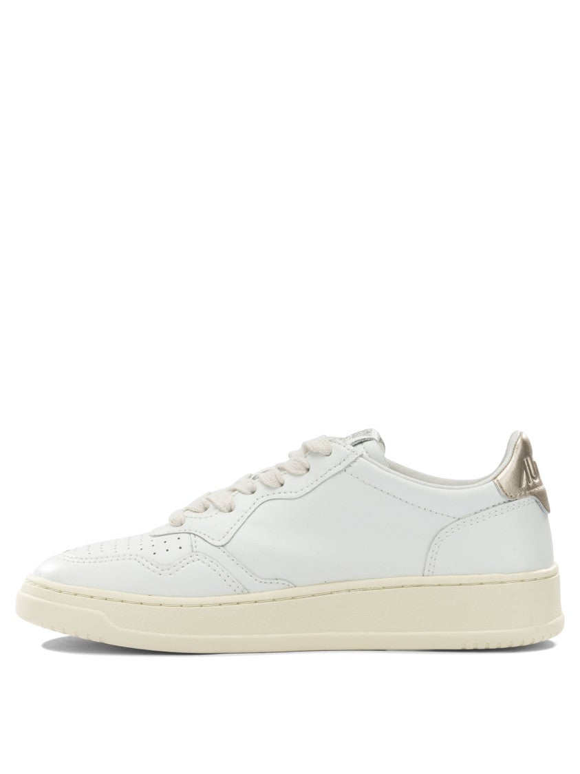 Autry Low-Top Leather Sneakers With Sleek Slip-On Design