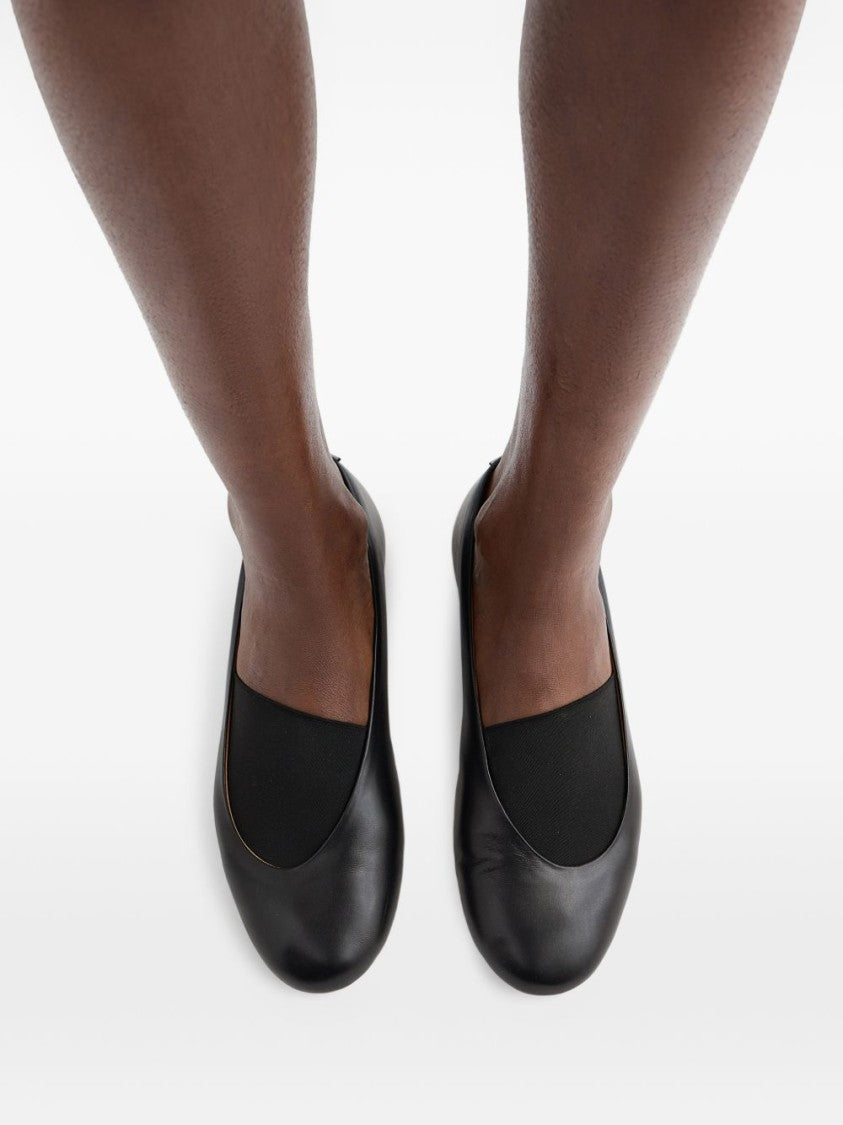 Jil Sander Rounded Toe Flat Shoes With Minimalist Design