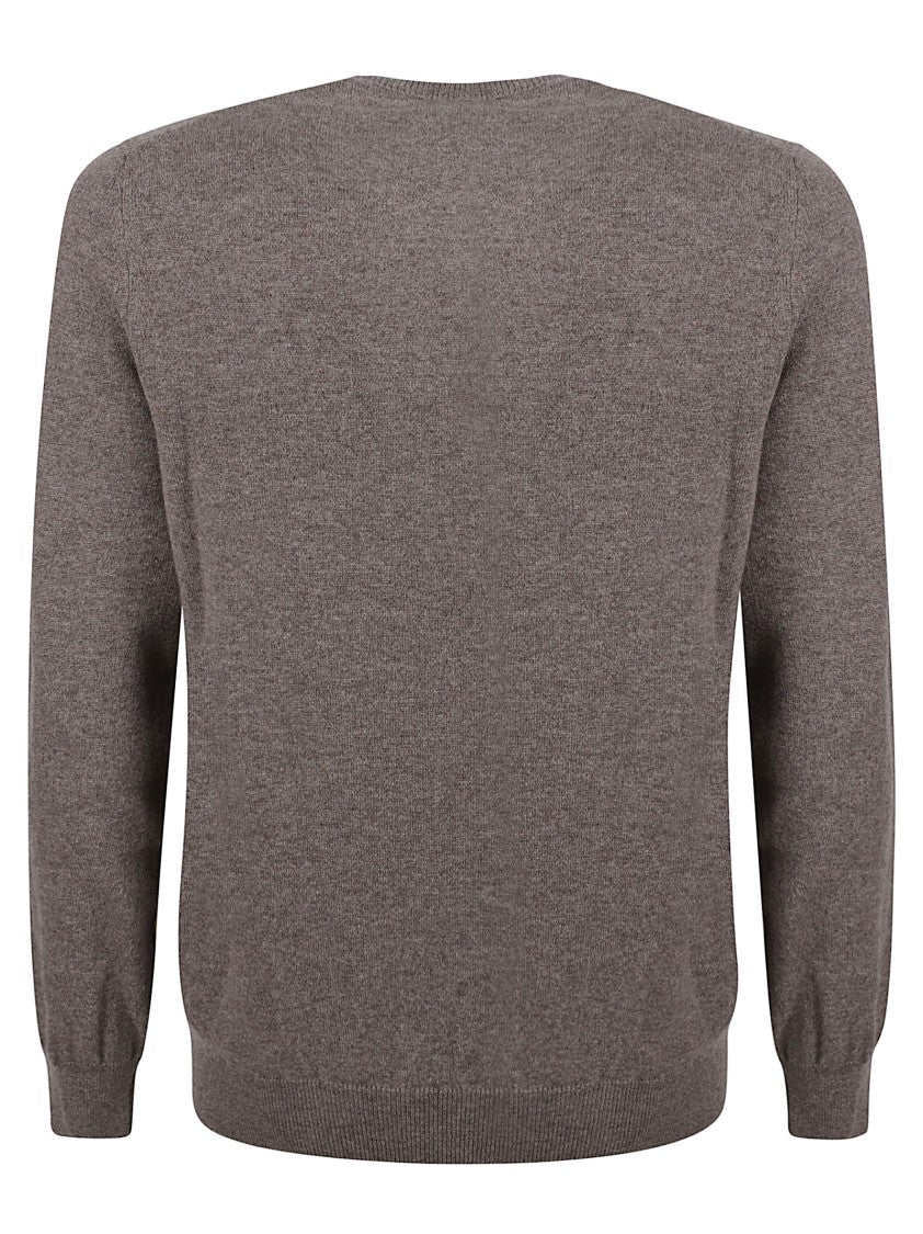 Piacenza Cashmere V-Neck Cashmere Sweater With Ribbed Detailing