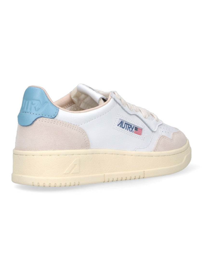 Autry Low-Top White Sneakers With Clean Lines