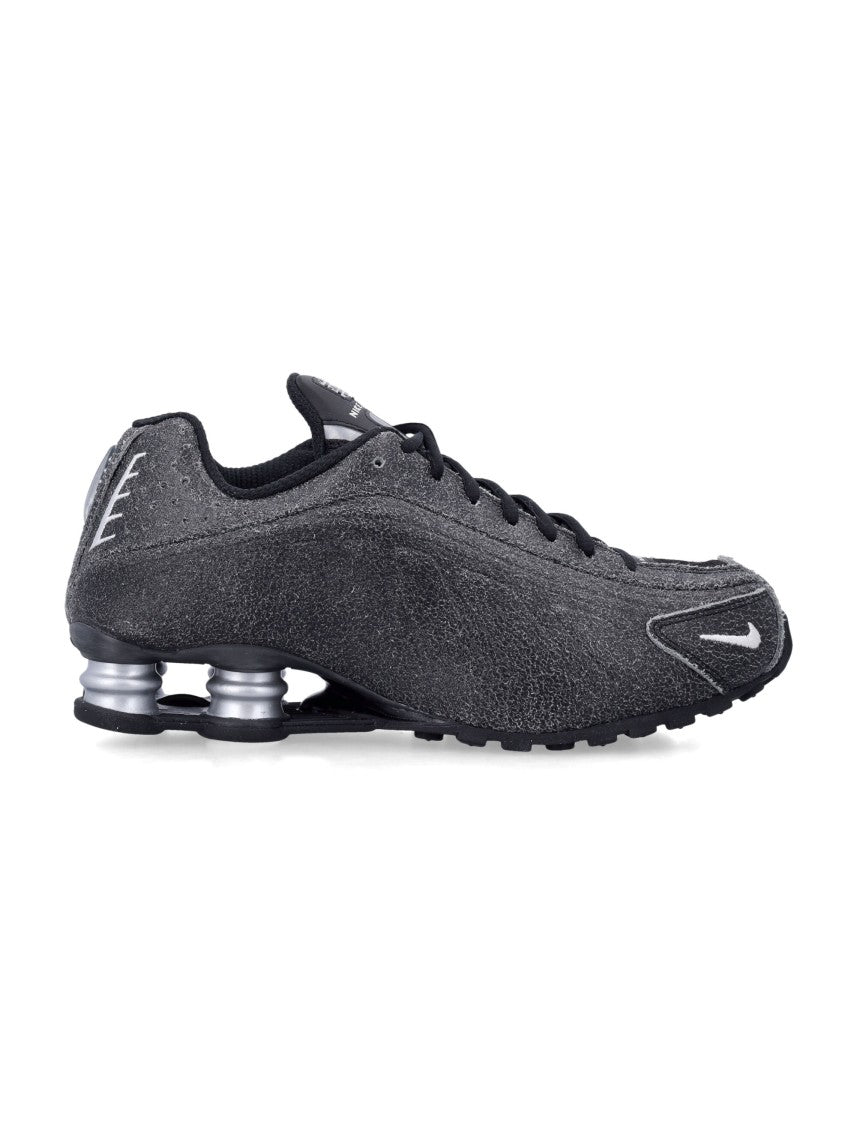 Nike Shox R4 Distressed Leather Sneakers