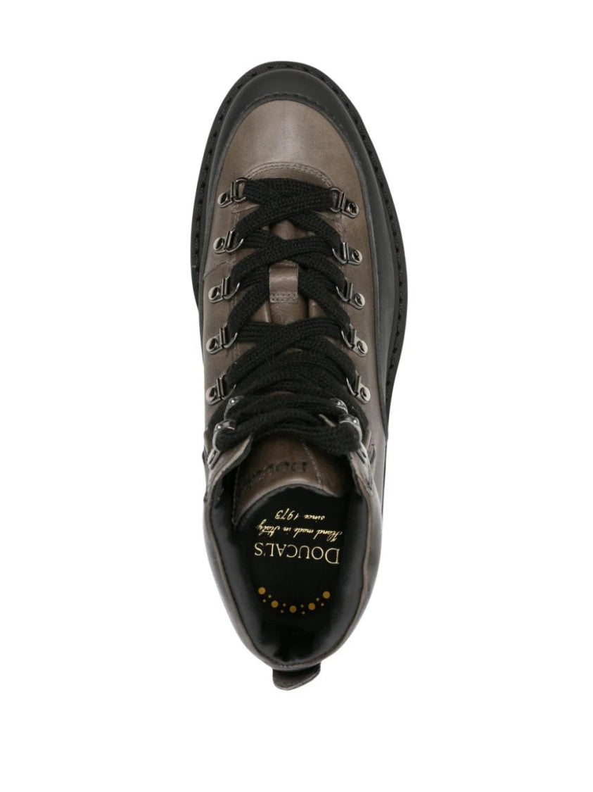 Doucal's Lace-Up Leather Ankle Boots