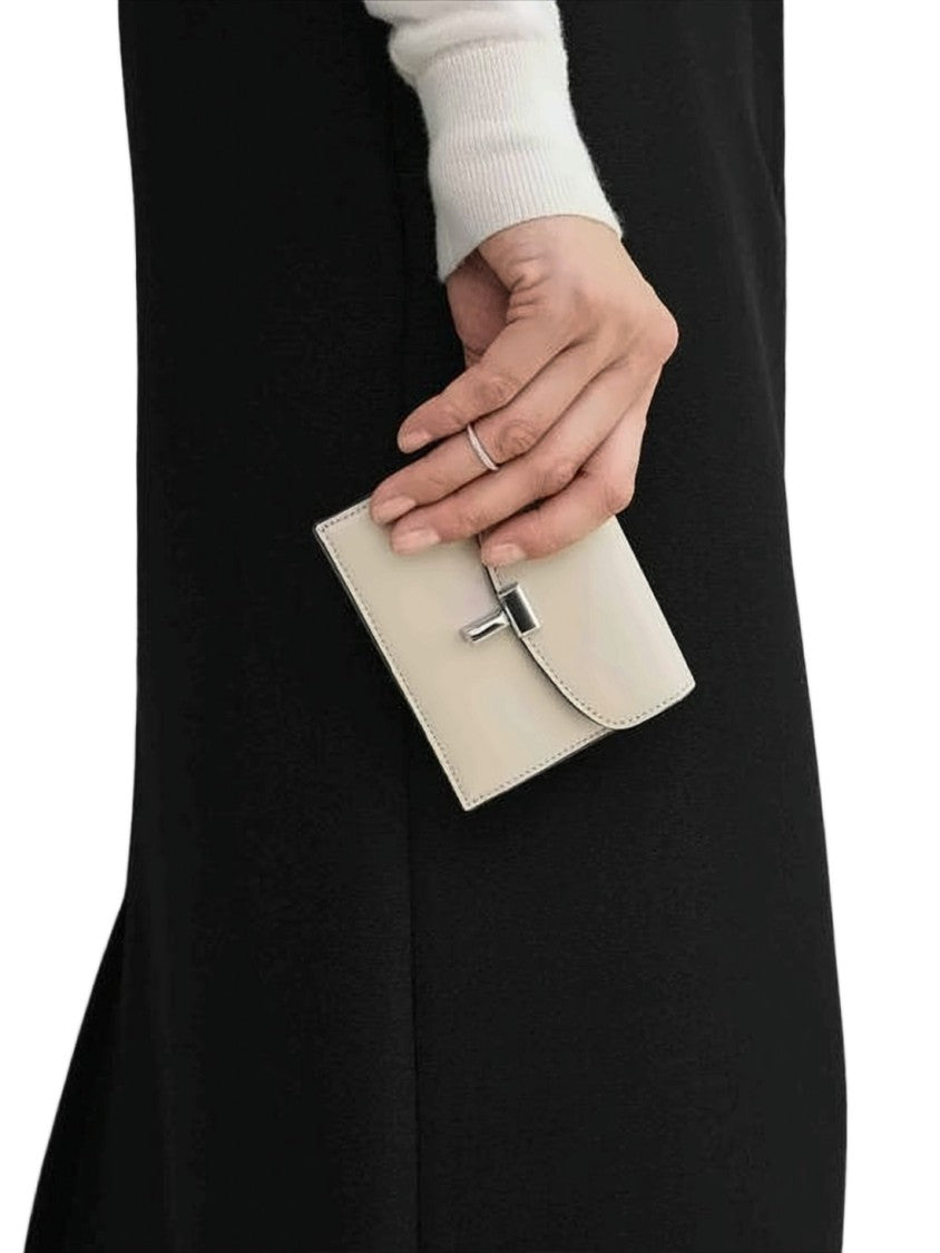 Totême Compact Rectangular Smooth Leather Wallet