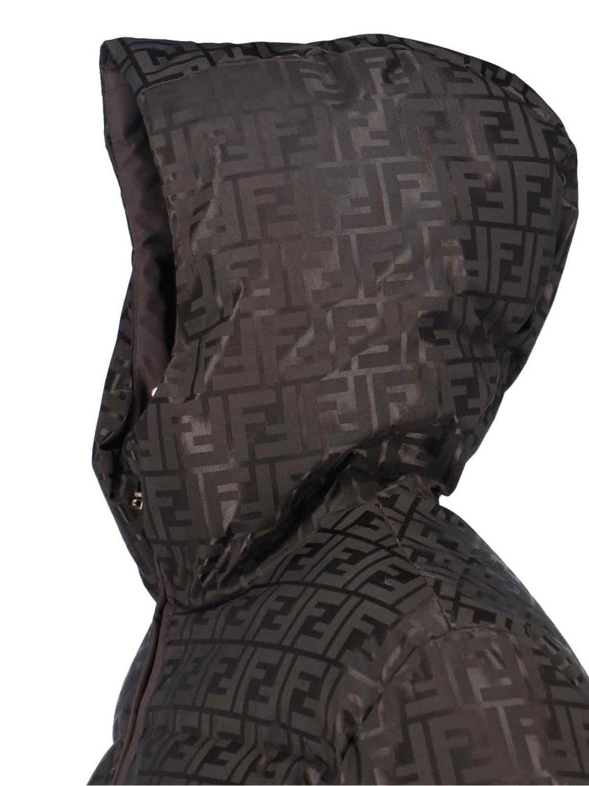 Fendi Tailored Brown Jacket With Classic Silhouette By Fendi