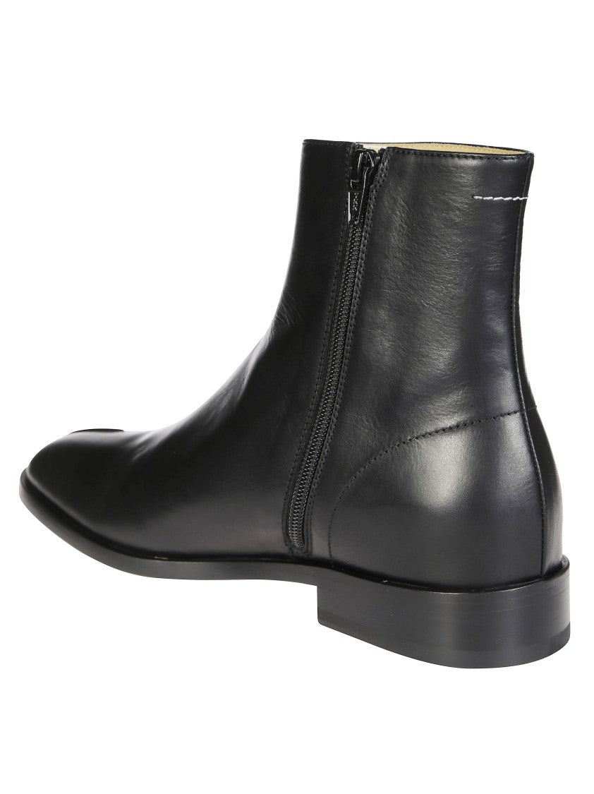 Mm6 By Maison Margiela Streamlined Black Leather Ankle Boot
