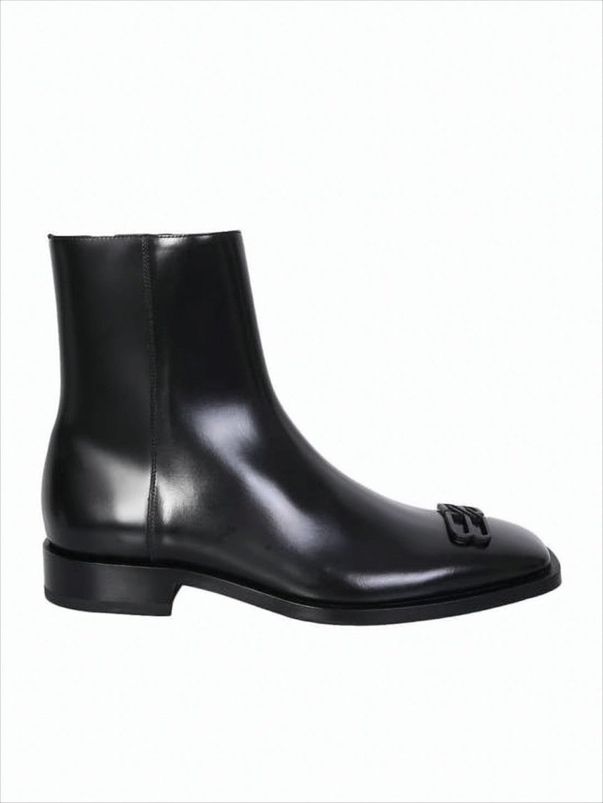 Balenciaga Polished Leather Ankle Boots With Embossed Logo