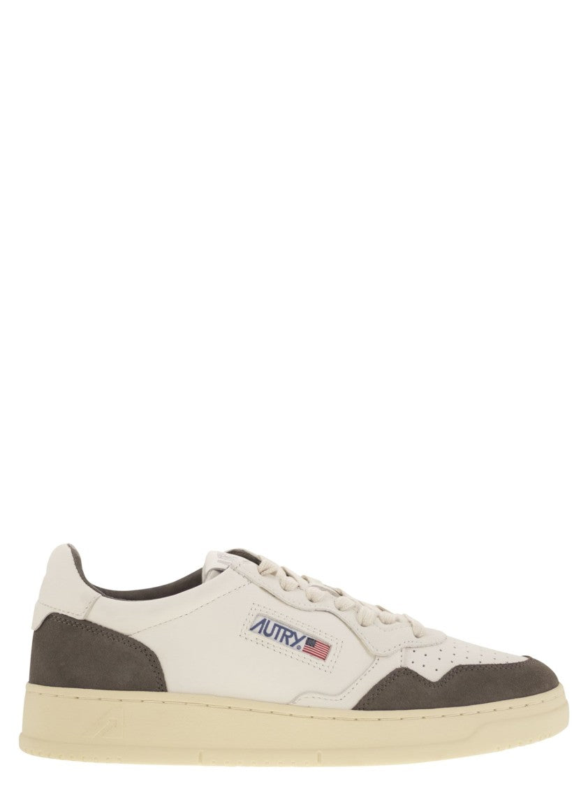 Autry Medalist Low - Leather And Suede Sneakers