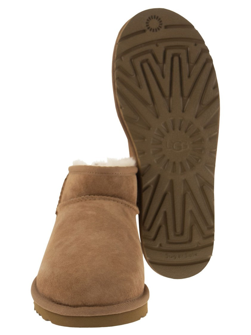 Ugg Classic Ultra Mini - Sheepskin Boot