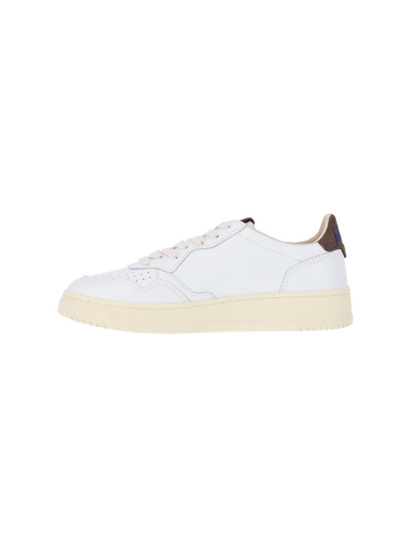 Autry Medalist Low Sneakers With Multicolor Logo