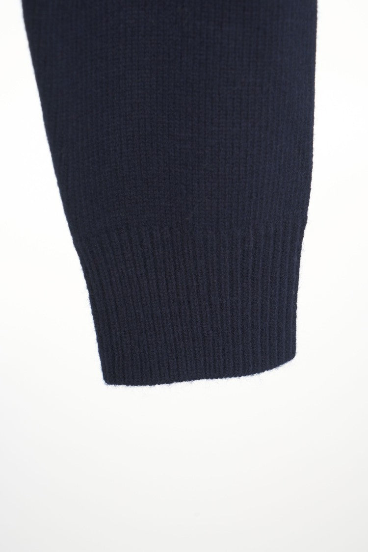 Kaos Polo Collar Sweater