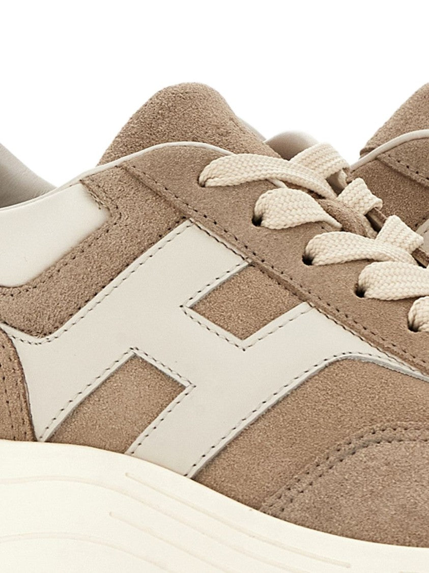Hogan Round Toe Lace-Up Sneakers With Ridged Sole And Logo Detail