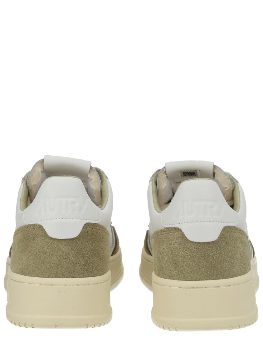 Autry Medalist Low Neutral Retro Sneakers