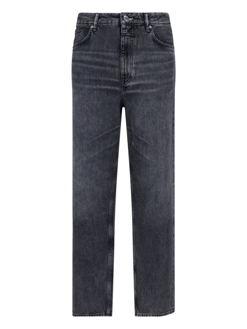 Closed Straight-Cut Black Jeans With Traditional Five-Pocket Design