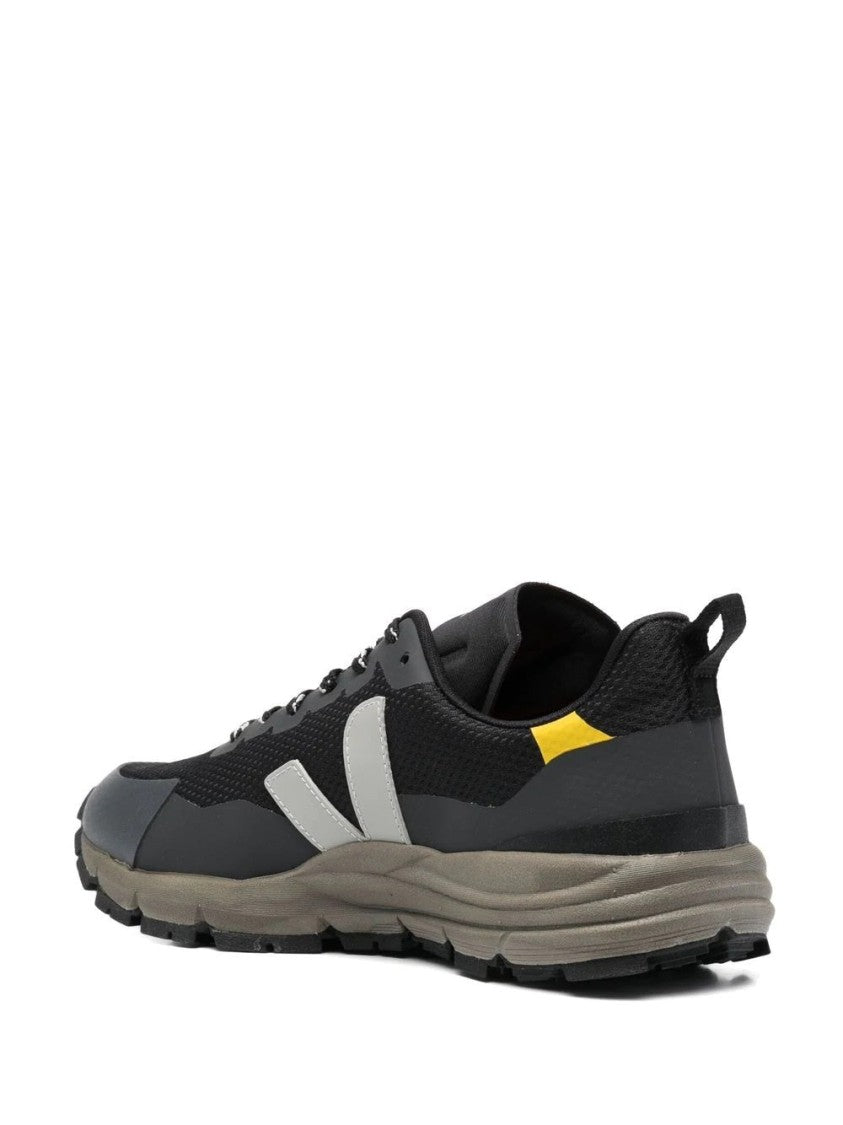 Veja Dekkan Sneakers