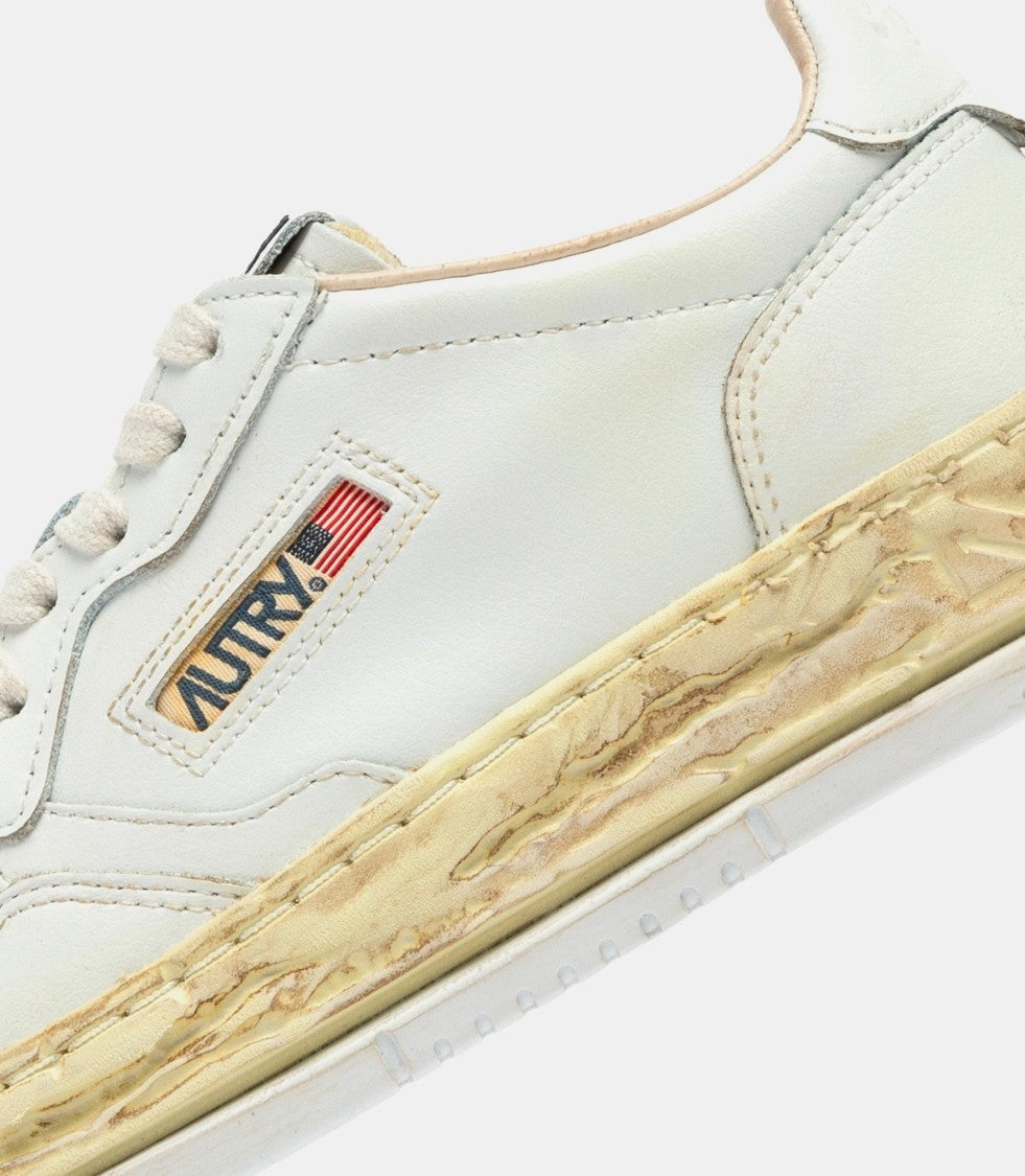 Autry Medalist Super Vintage Low X Maison Mihara Yasuhiro