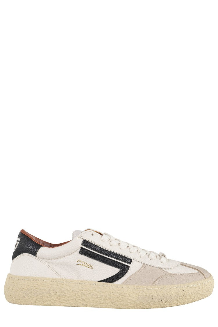 Puraai Bone-Colored Low-Top Sneakers With Suede Inserts