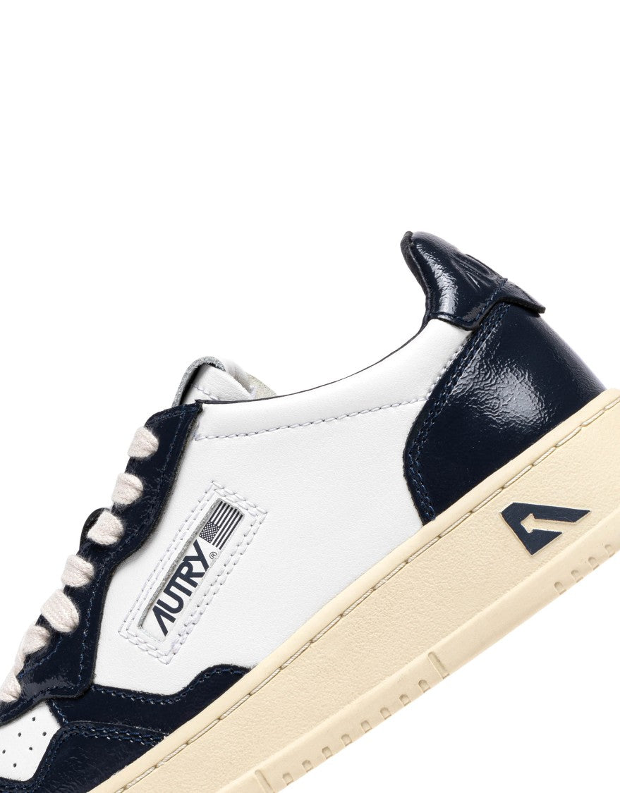 Autry Women’S Bimaterial Leather And Patent Sneakers
