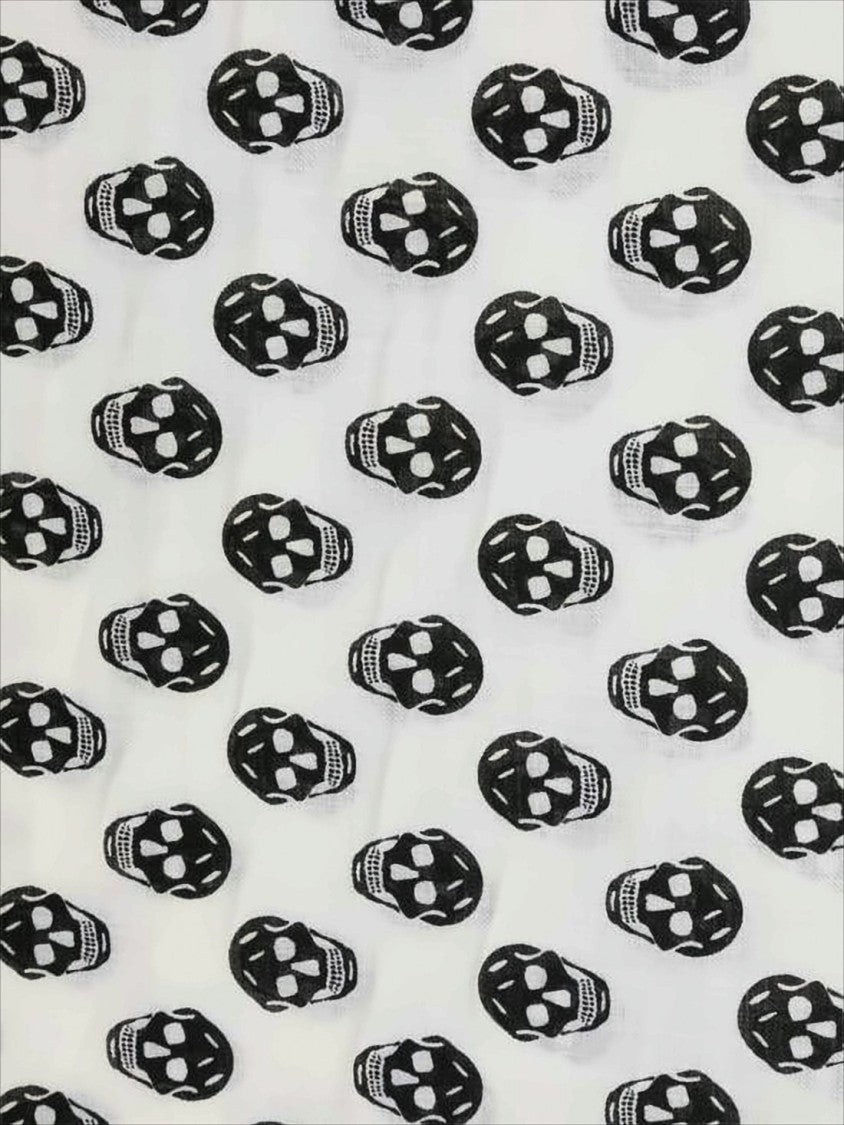 Alexander Mcqueen Lightweight Wool Scarf With Skull Pattern