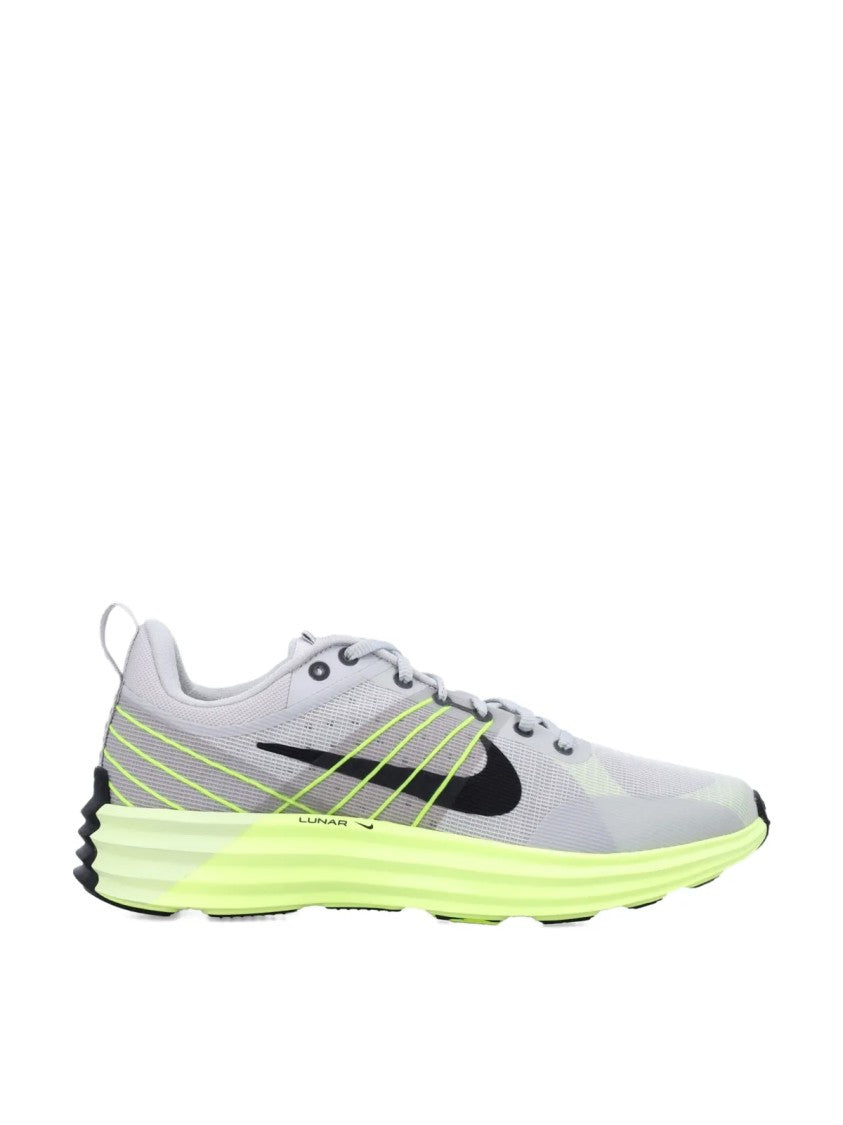 Nike Lunar Roam Sneakers