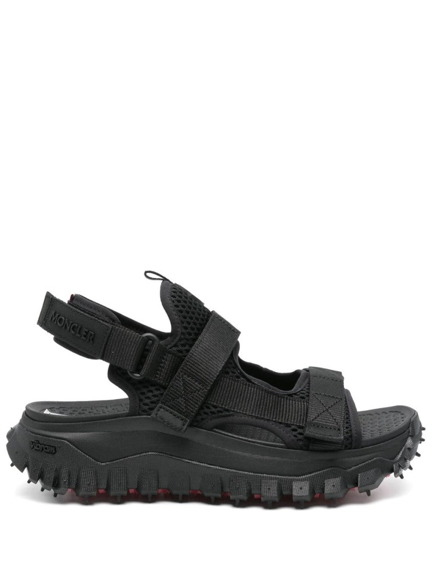 Moncler Rugged Black Sandals With Adjustable Straps For Secure Fit