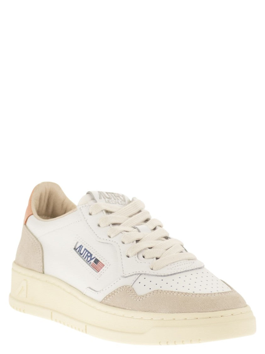 Autry Medalist Low - Leather And Suede Trainers