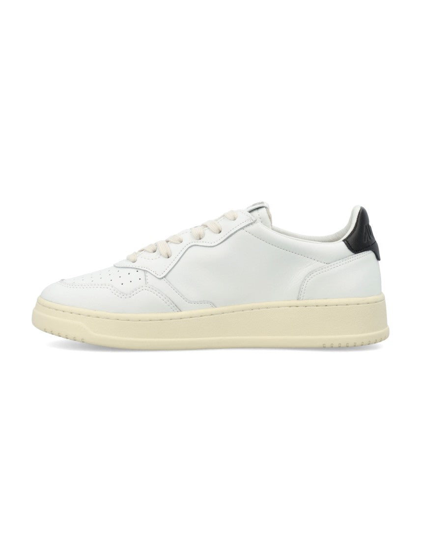Autry Medalist Low-Top Sneakers