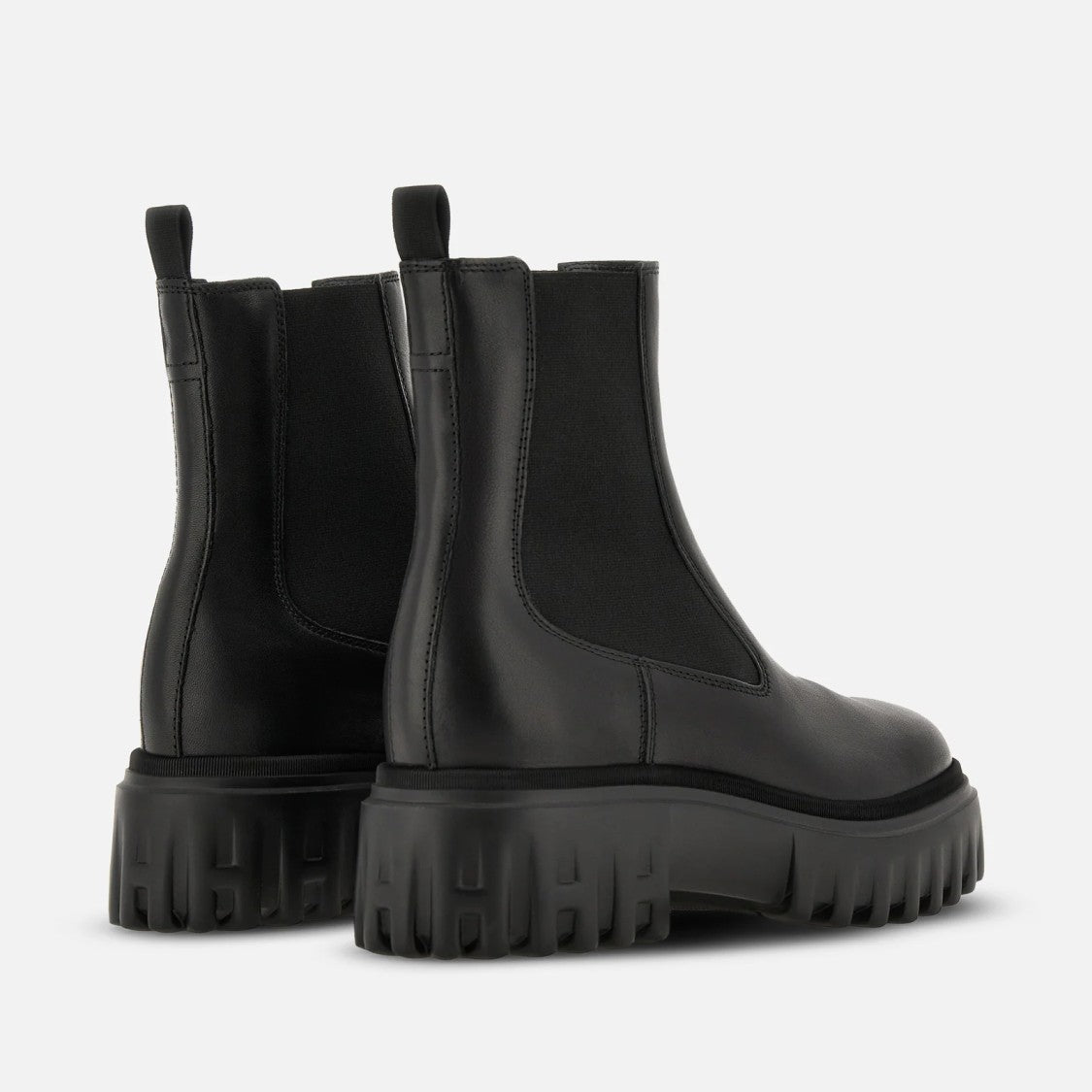 Hogan H700 Ankle Boots With Modern Silhouette